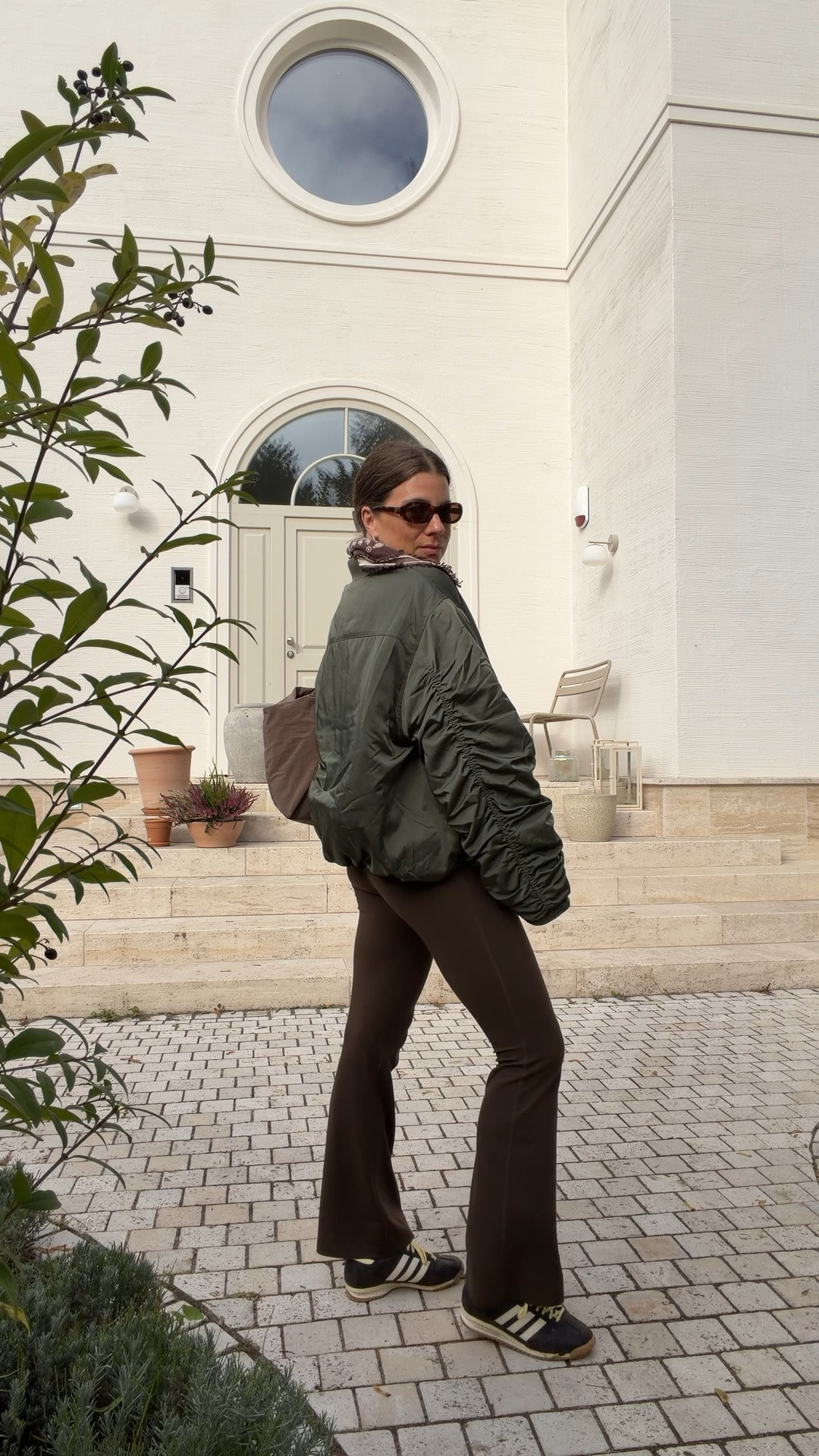 Jacke von Edited, 20% off mit JESSIE20EDT