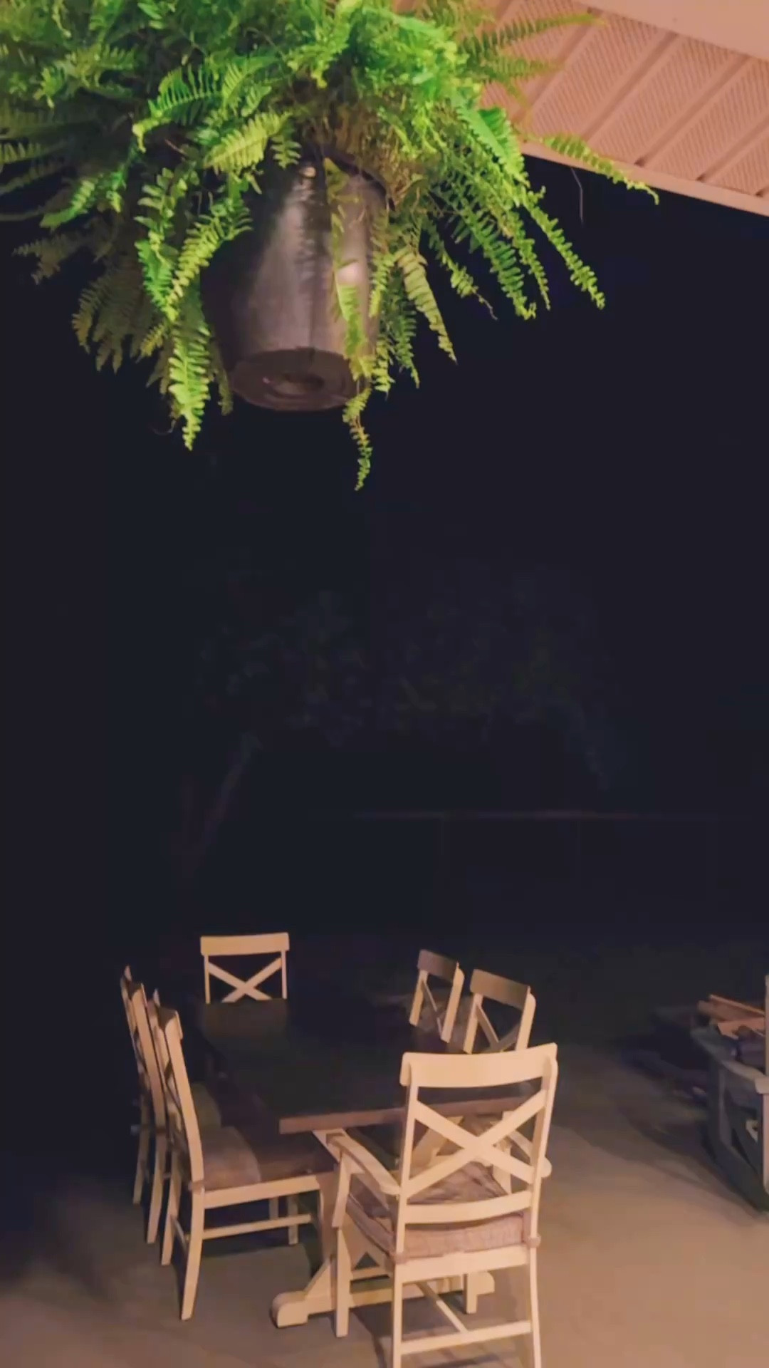 Ok I’ll have to show y’all again in the daylight 🌞… but look how GORGEOUS she is?!?! 😍 I’m obsessed y’all 🤭 And you would’ve believe how cheap we got this… WITH the 6 chairs 🪑- FB marketplace is where 👏🏽 it’s 👏🏽 at 👏🏽 y’all!!! Bring on alllll the patio meals 🍽️ ahead!! 🙌🏽 
#theperfectourdoortable 