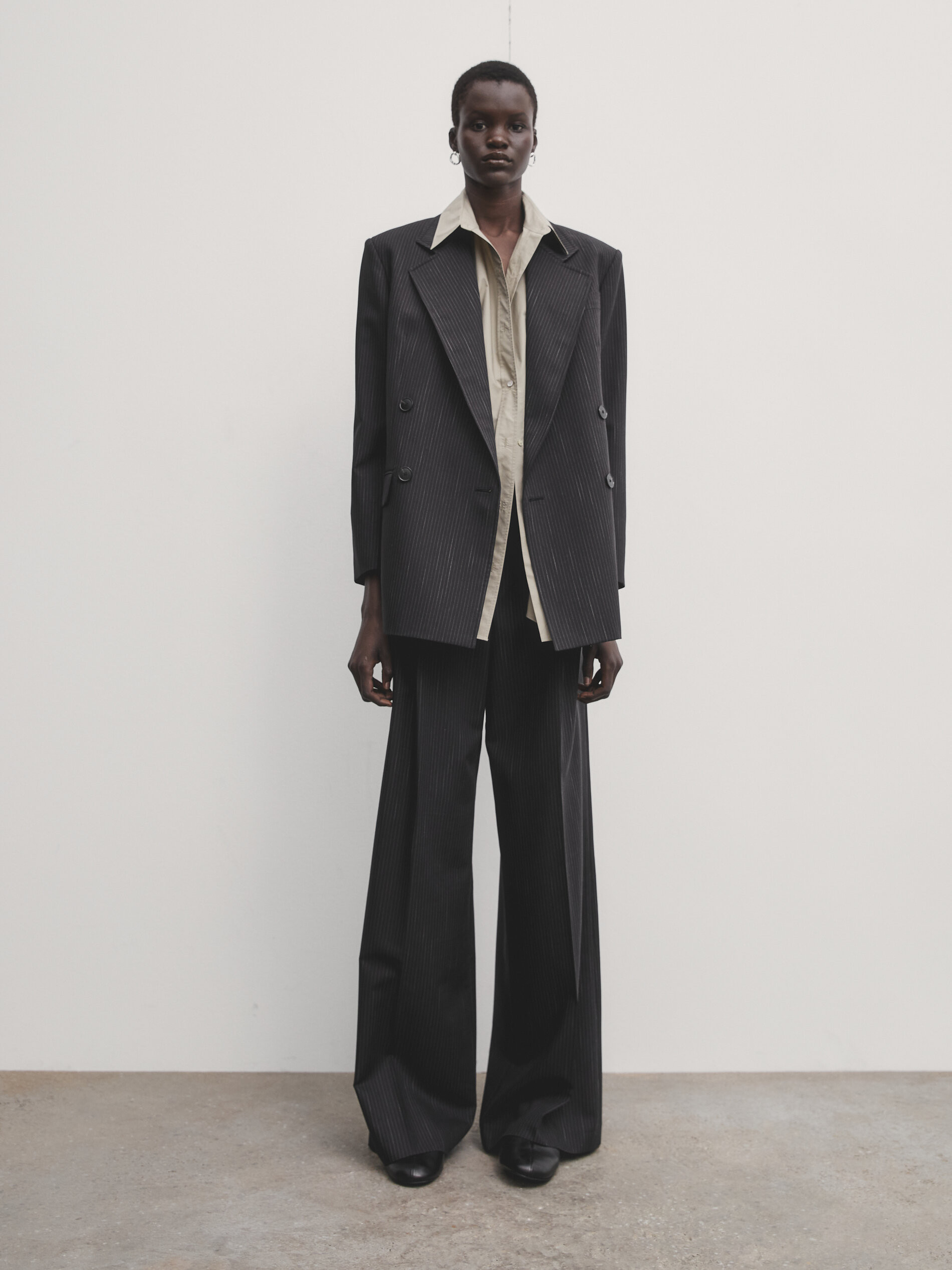 Double-breasted striped suit blazer | Massimo Dutti US