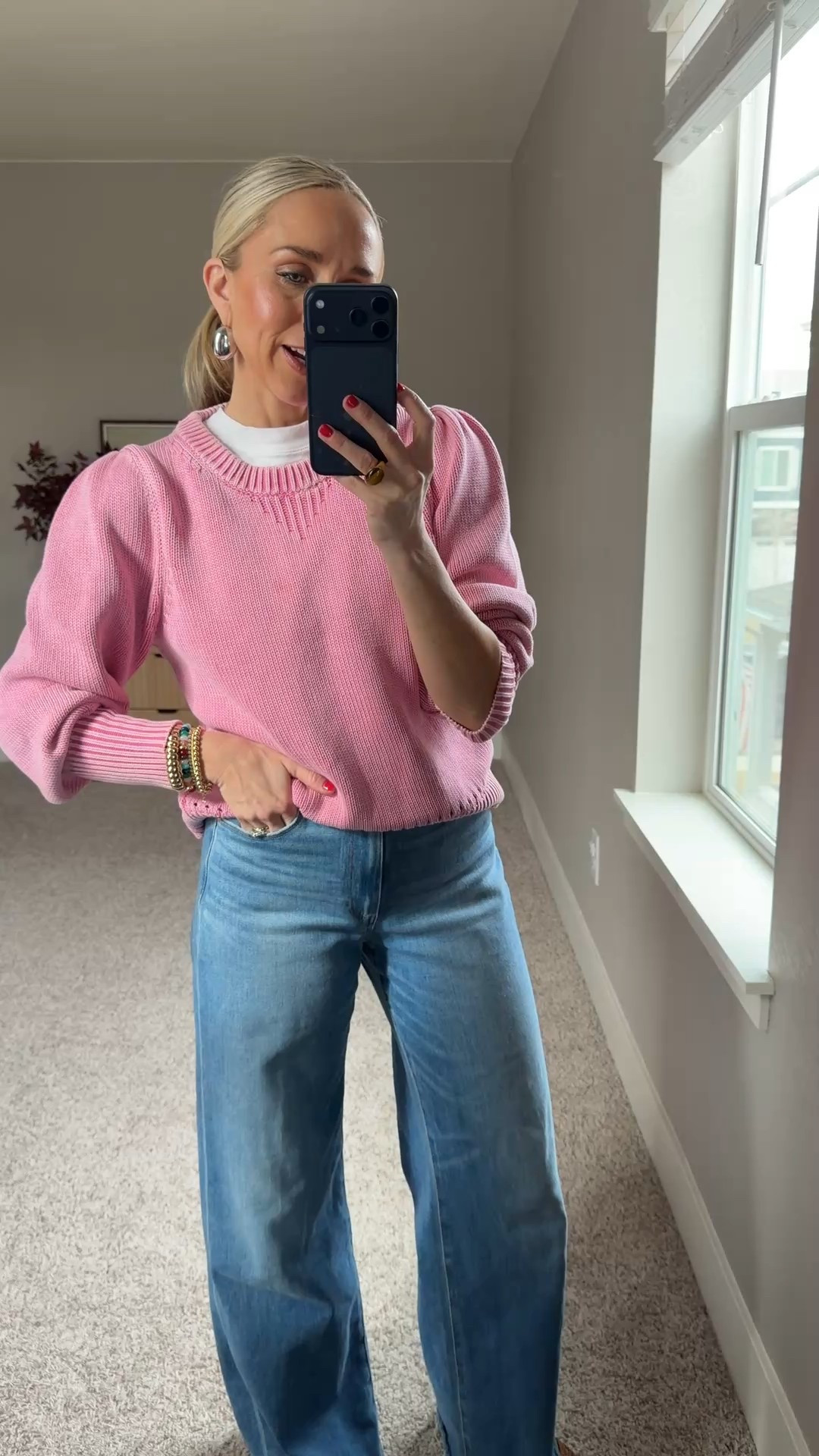 A comfy, cozy, cute outfit for winter! 

#LTKgrwm #LTKmomlife #LTKootd