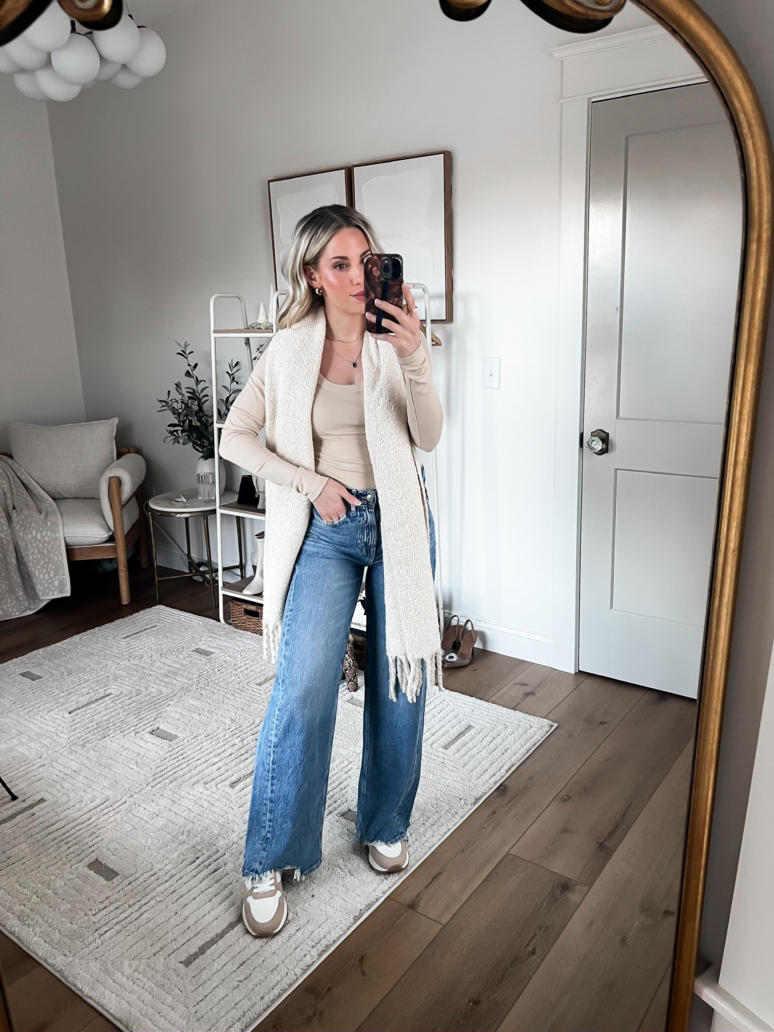 Casual outfit for running errands! 🤩 Wearing a small in the body suit & a 24 in the jeans!! 

#LTKstyletip #LTKfindsunder50 #LTKSeasonal