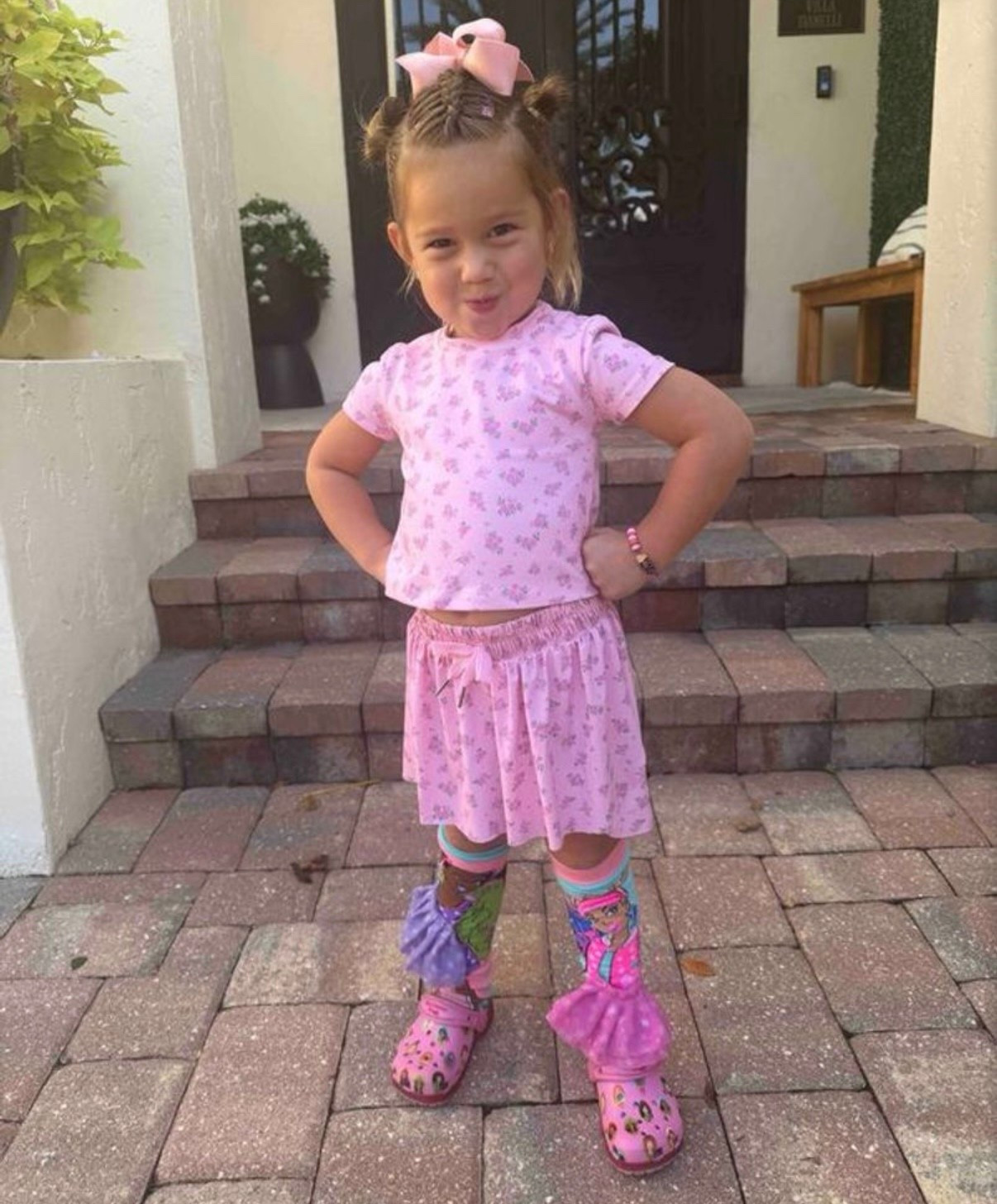 Crazy sock day🩷

#LTKootd #LTKdayinmylife