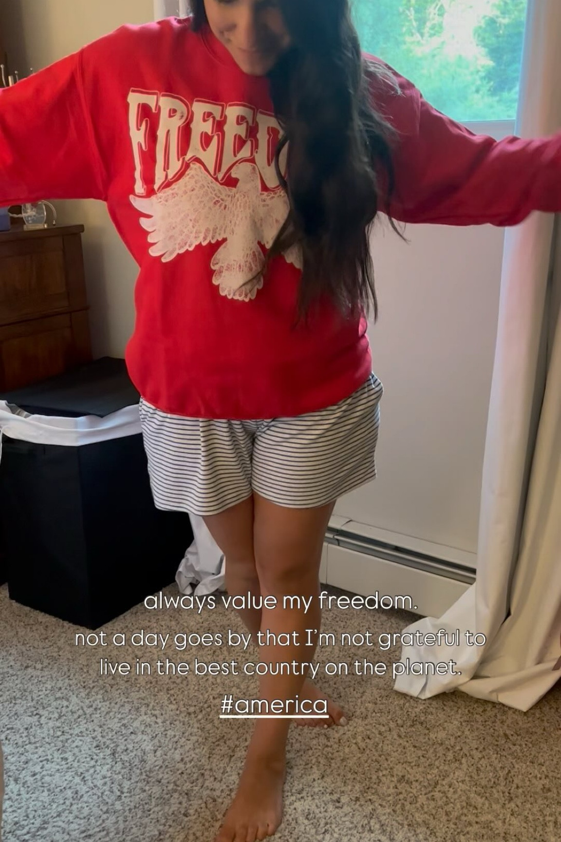 Freedom. 🤍🇺🇸

Head to @casualchicboutiques to stock up on all your patriotic clothing needs before the #olympics start! 

Shop some of my faves here ⬇️🇺🇸
https://liketk.it/4KhE1