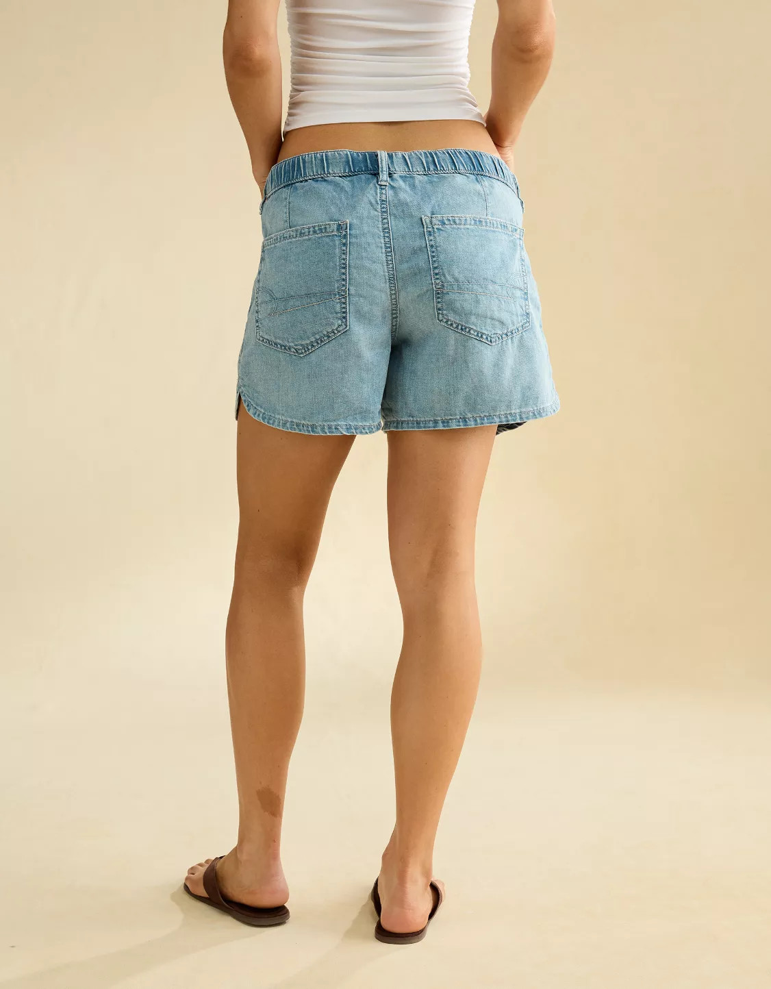 AE Low-Rise Beachy Baggy Short | American Eagle Outfitters (US & CA)