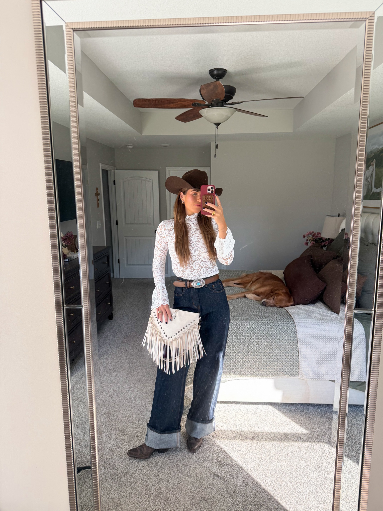 amazon western ootd! jeans in a small/36 (very long for my tall girls!) i cuffed them. they run a bit oversized so size down if you can (I need an XS but just belted to make work). size small in lace top