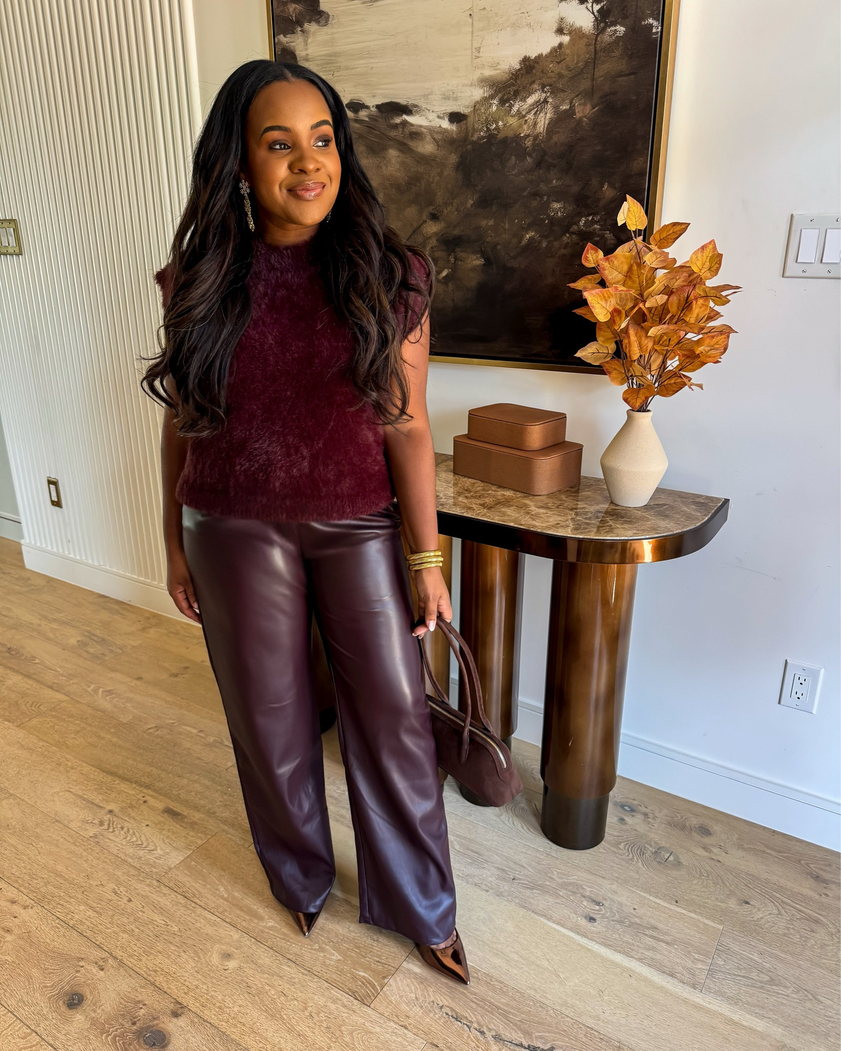 Loving these holiday looks from VICI! Use TARYNNEWTON for 35% off!