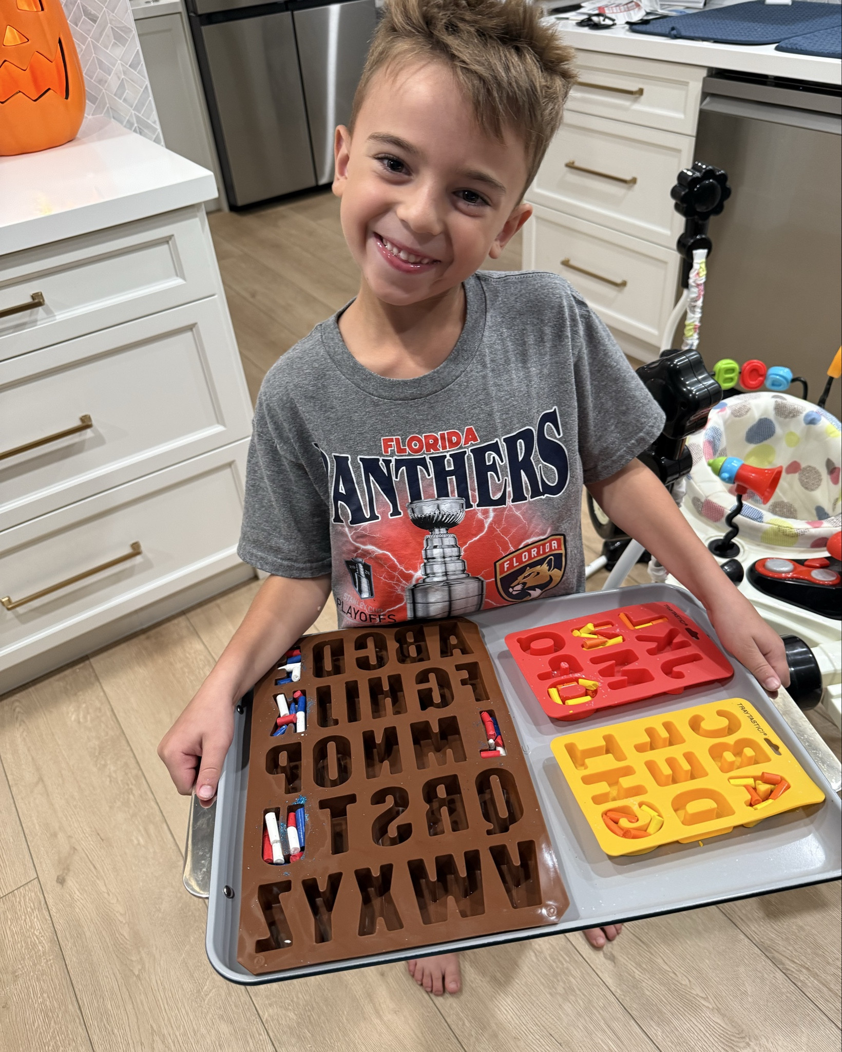 Create your own name crayons 
.
Perfect at home art project 

#LTKKids #LTKFamily #LTKFindsUnder100