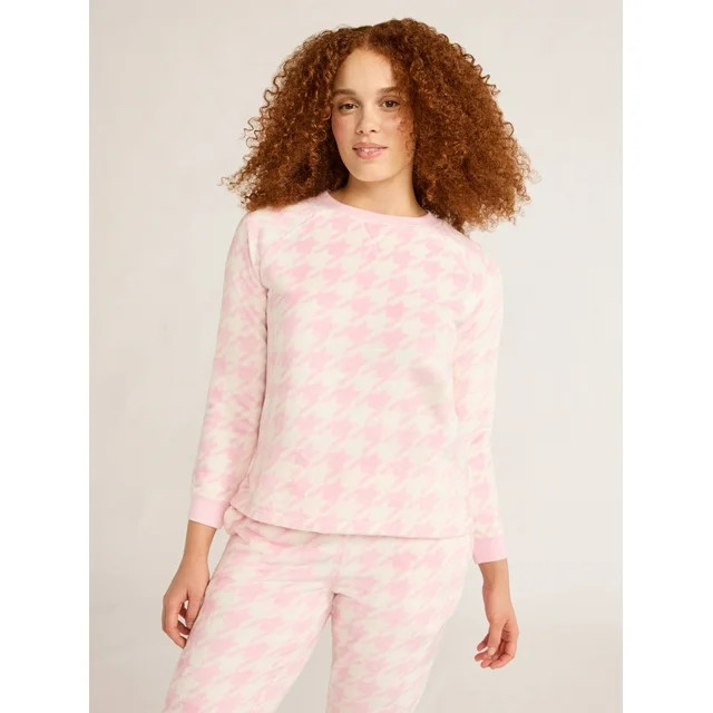 Joyspun Women's and Women’s Plus Plush Sleep Top with Long Sleeves, Sizes XS-3X | Walmart (US)