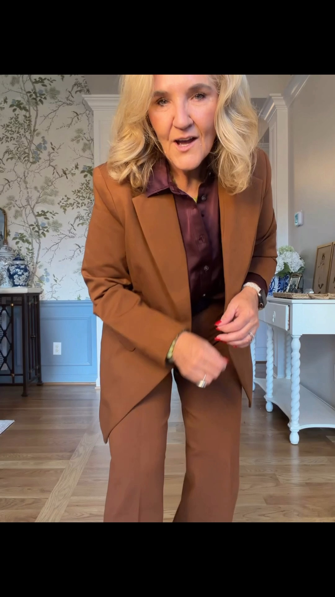 I wear a med in tops and dresses med petite in bottoms. I do size up in the wide leg air essentials sometimes.

#LTKOver40 #LTKTravel #LTKWorkwear

#LTKPetite