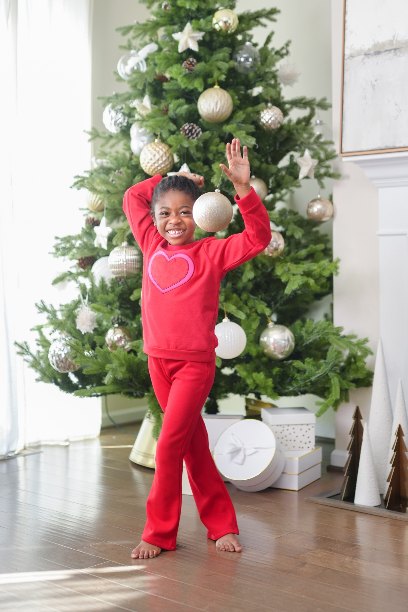 It’s never too early to start your holiday gift shopping. 🎁 🎄🎅
This year I refuse to be that last minute mom, okay 😅 ?!!!  @Walmart Gift Guide is here and we are sharing affordable cozy gifts for kids. And they’re all under $25 !!
From matching jammies to cozy sets , Walmart has it all!! 
Head over to my LTK shop to check out my cozy and festive gifts for kids under $25!
#walmartpartner #IYWYK #WalmartFinds #Walmart 

#LTKGiftGuide #LTKkids #LTKHoliday