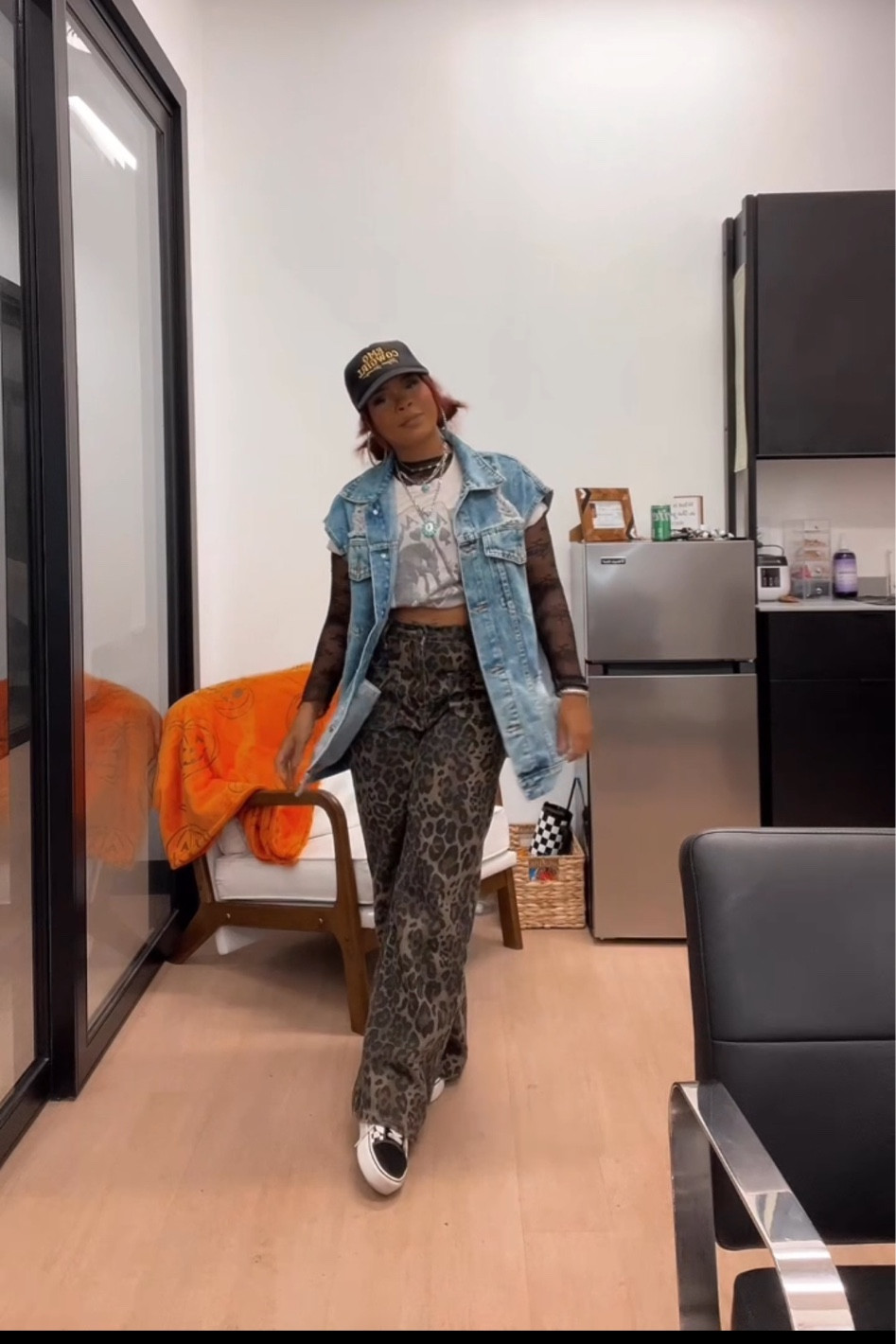 I’m 5’2 and 140 pounds. Medium

#LTKSeasonal #LTKStyleTip #LTKBeauty