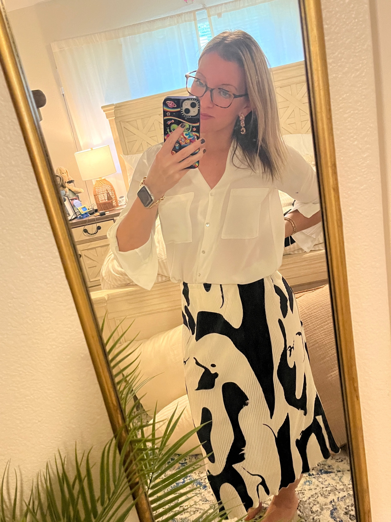 White top is 15 years old from H+M. 

Skirt is Amazon! 

#teacherfashion #teacheroutfits #fallfashion #thanksgivingoutfits

#LTKWorkwear #LTKSeasonal #LTKFindsUnder50