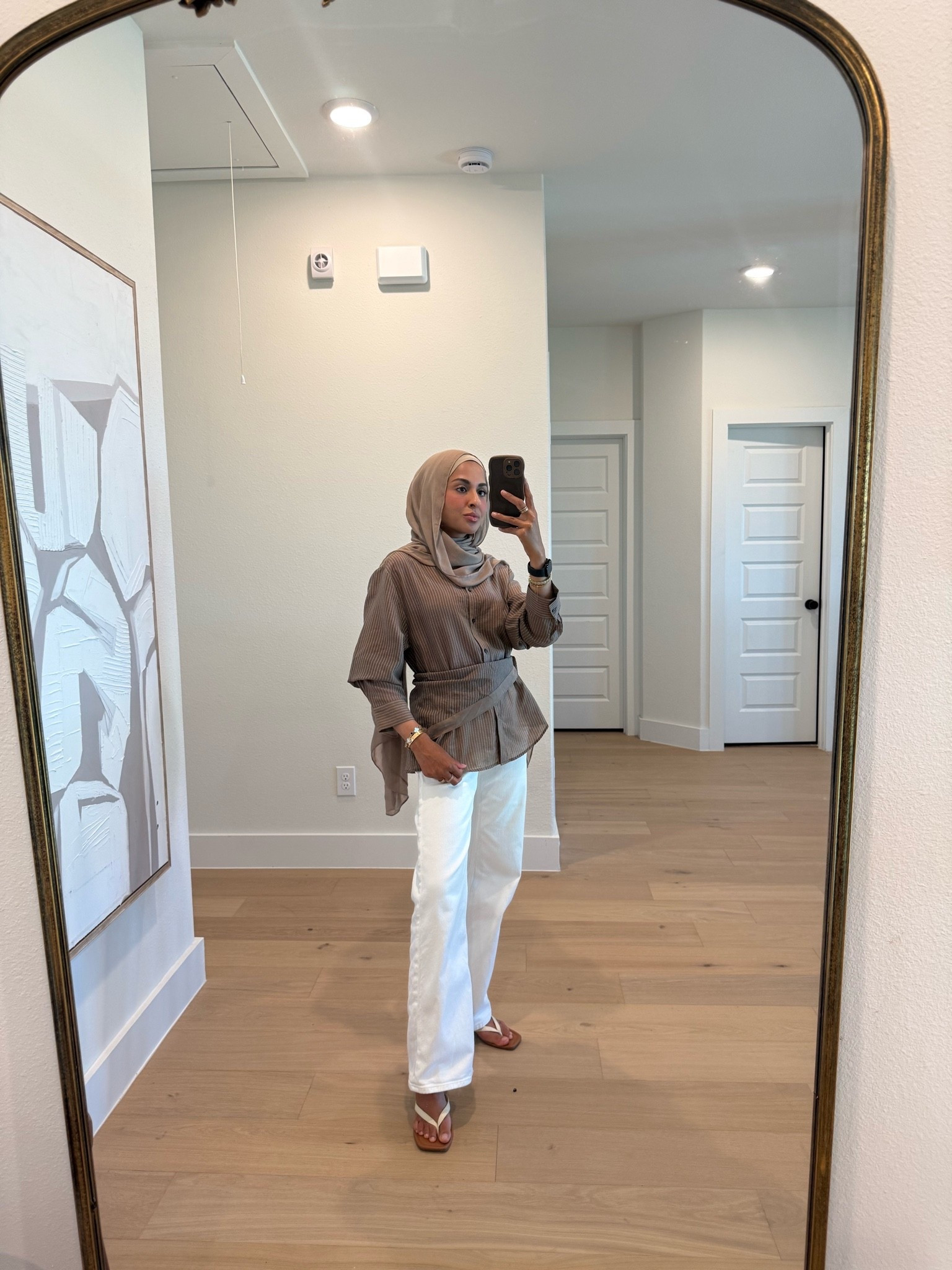 Top size small. Jeans size 2. I love these jeans I have them in brown as well

#LTKootd #LTKdayinmylife #LTKgrwm