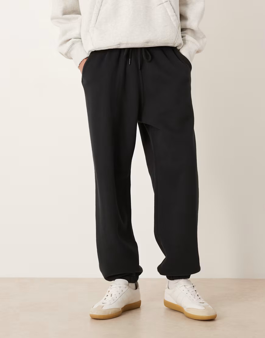 Abercrombie & Fitch essential cinch baggy joggers in black | ASOS (Global)