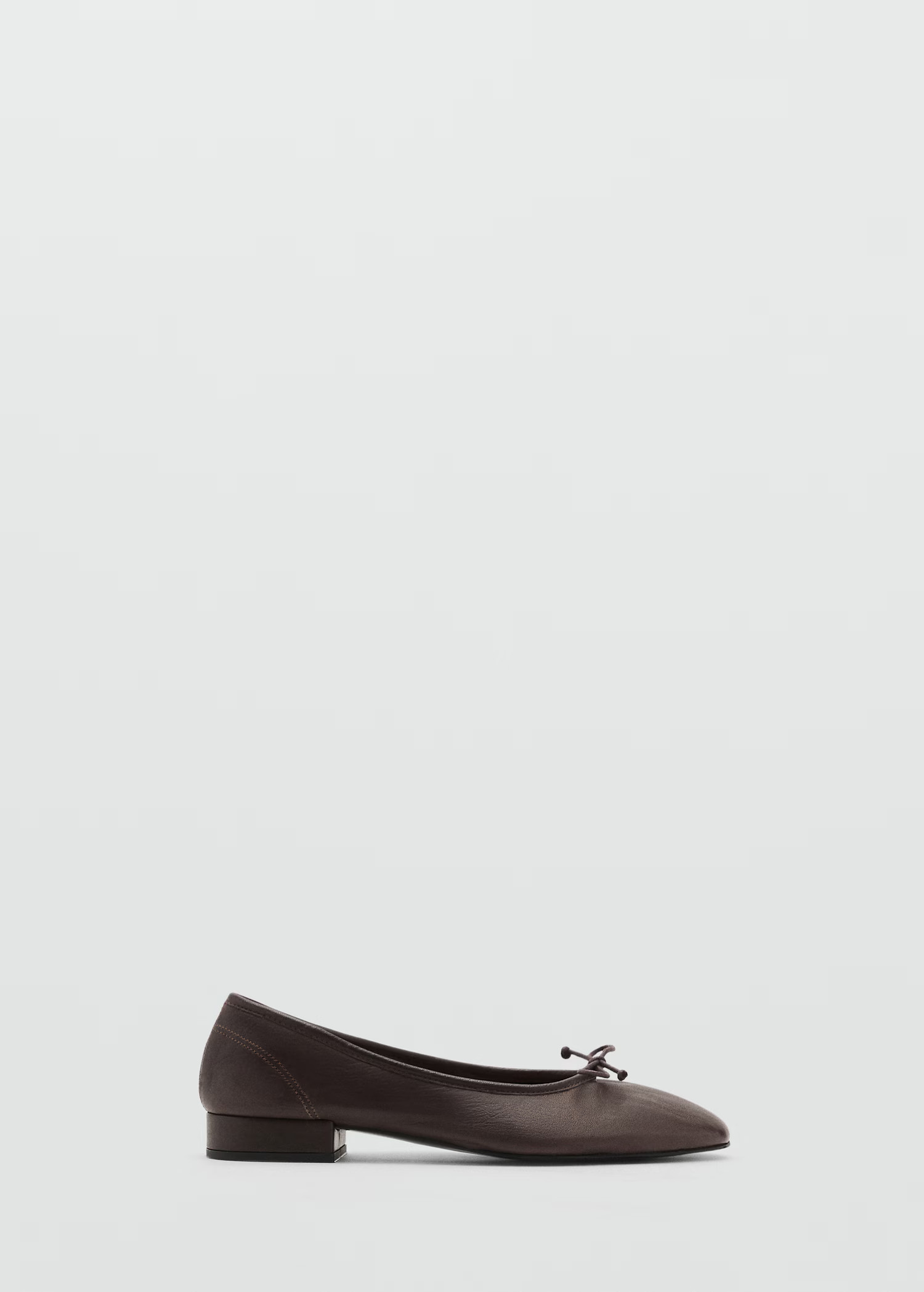 Leather ballet flats with bow - Women | MANGO United Kingdom | MANGO (UK)