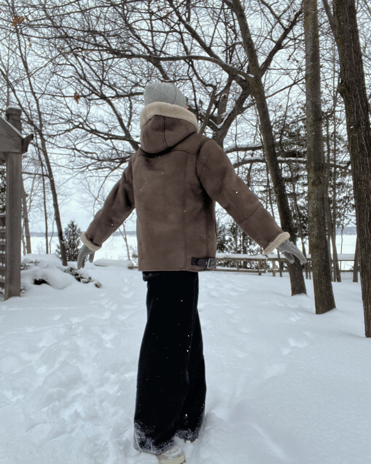 Still winter here ❄️ Is it still white outside where you are?