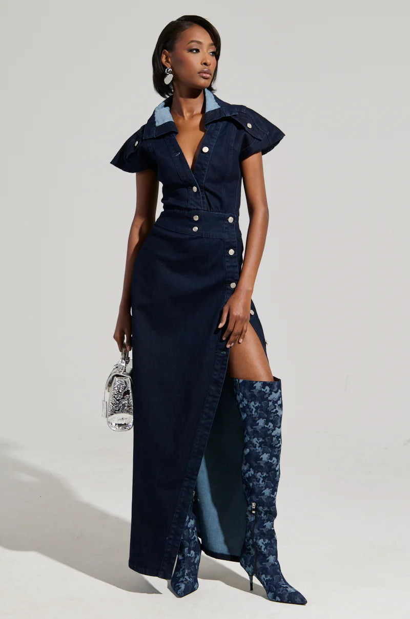 CHELSEA BUTTON SIDE DENIM MAXI DRESS | AKIRA