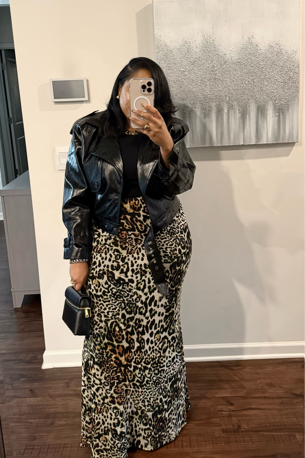 Hi ladies I’m wearing an XL in top and skirt. Wearing a large in jacket could have sized up to wear more oversized. Lip color from video is Cool Brown mixed with Peachy Nude 😘

#LTKmidsize #LTKover40 #LTKstyletip