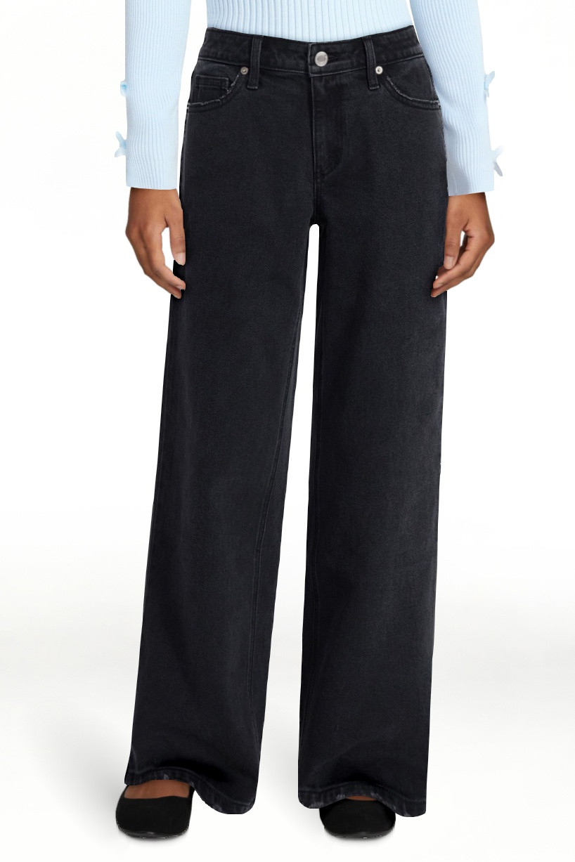 No Boundaries Mid-Rise Baggy Jeans, 31" Inseam, Women's & Women's Plus Sizes 00-24W | Walmart (US)