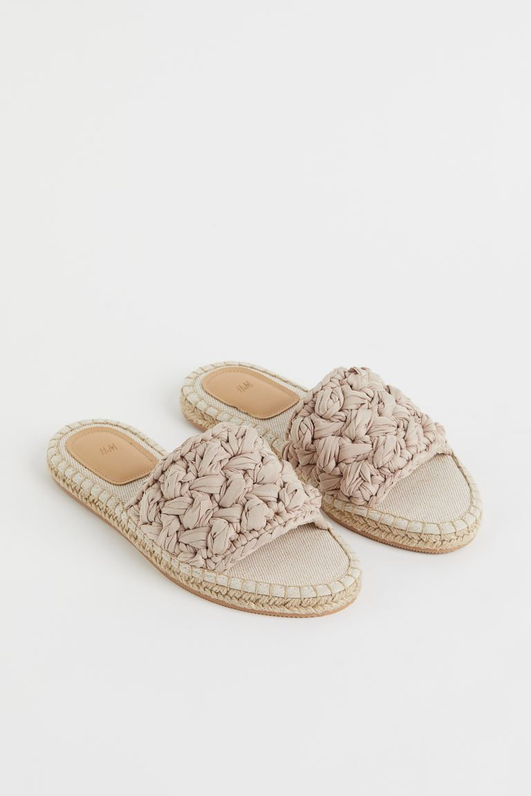 Slides | H&M (US + CA)