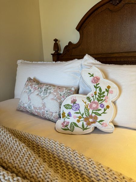 the cutest spring pillows 🐰💐🐣🪺 

#LTKhome #LTKSeasonal #LTKSpringSale