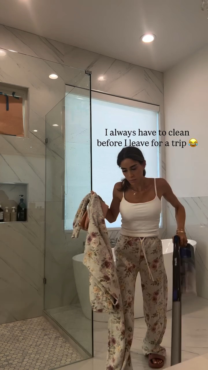 Linking my matching set size xxs and my cordless vacuum 

#LTKPetite #LTKmorningroutine