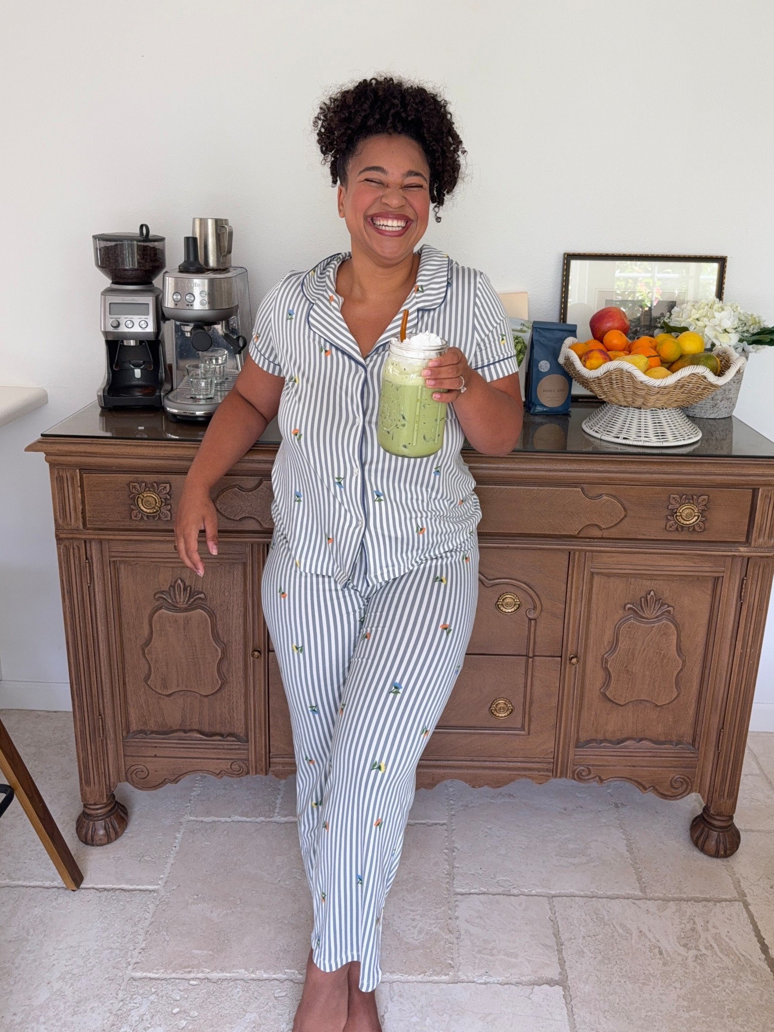 Slow mornings & cozy pjs>>>

#LTKFindsUnder50 #LTKSeasonal #LTKHome