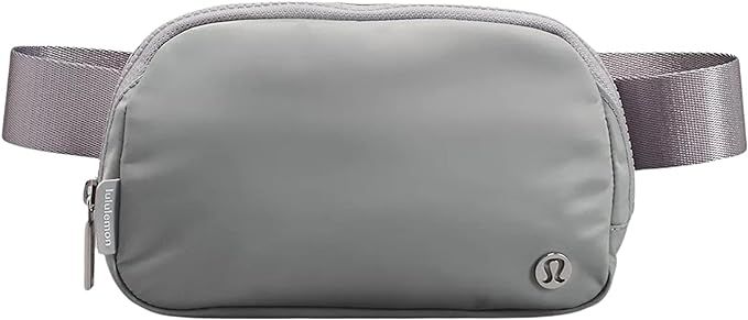 Lululemon Athletica, Lululemon Everywhere Belt Bag 1L (Silver Drop) | Amazon (US)