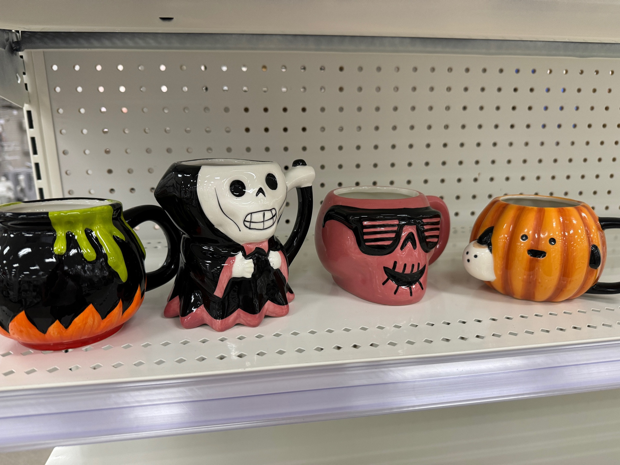 How cute are these Target Halloween coffee mugs! 

#LTKHome #LTKFindsUnder50 #LTKSeasonal