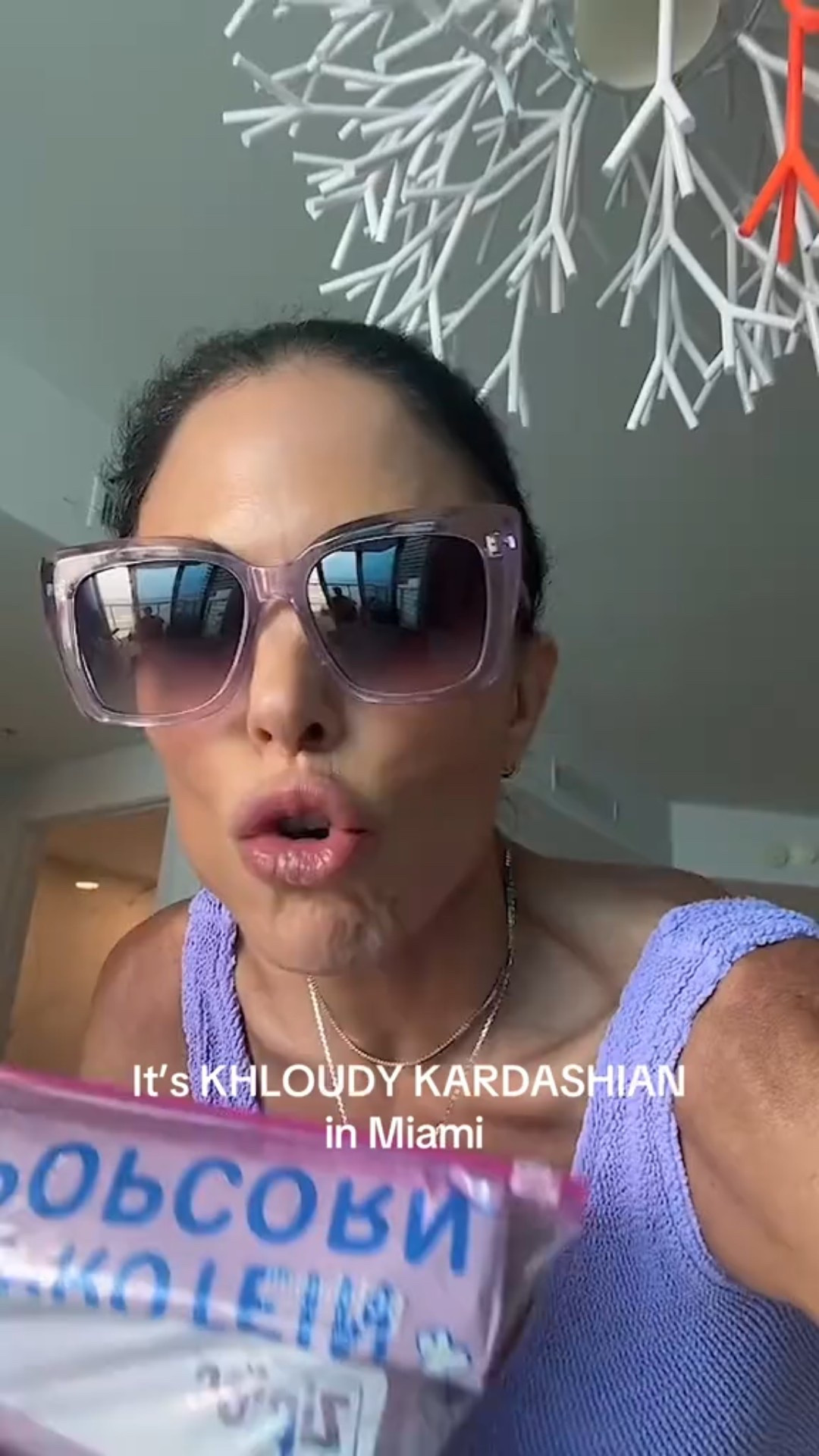 Khloud popcorn review 🍿

#LTKFindsUnder50 #LTKHome