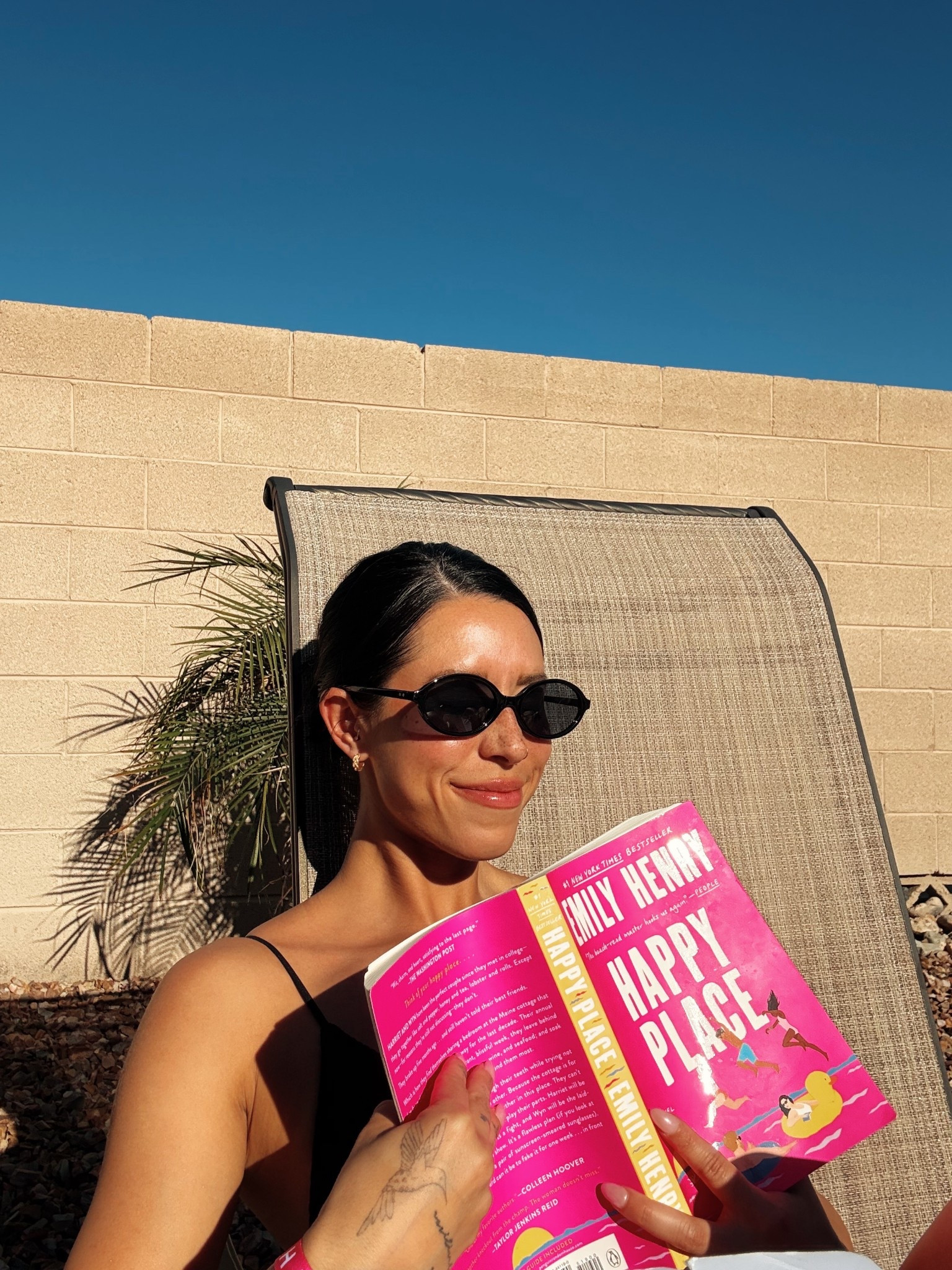 Obsessed with this sunglass shape and forgot to order off of Amazon but perfect fit on the face and affordable pair in case they get lost!

I got mine from francescas though here:  https://francescas.com/product/KOI-CR-BRGOLD/zoey-slim-oval-sunglasses

 

#LTKTravel #LTKootd