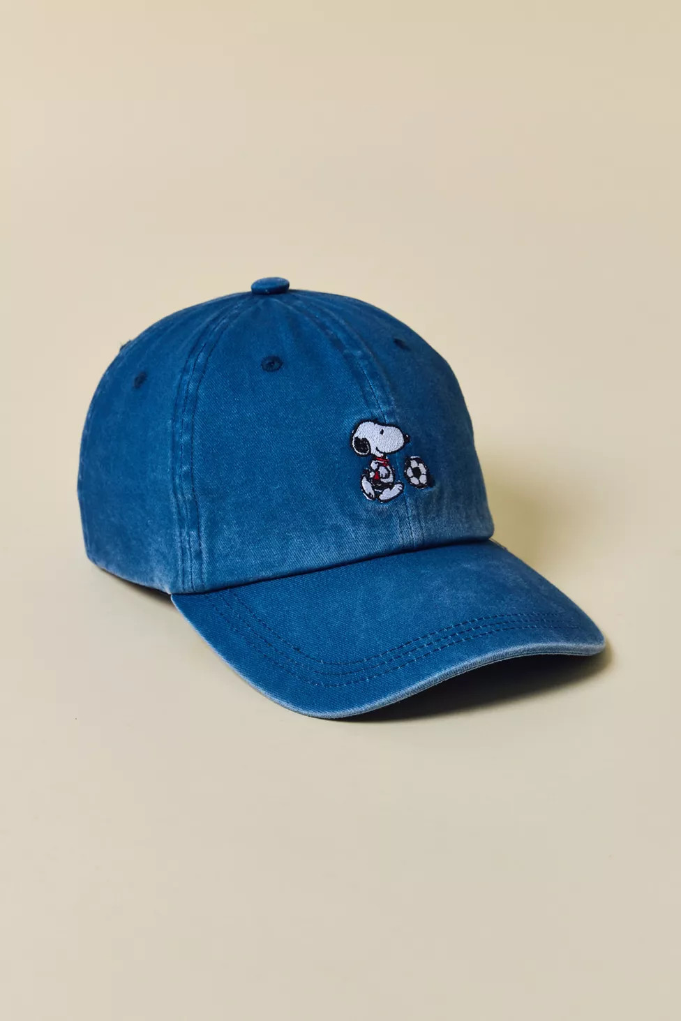 Peanuts Snoopy Embroidered Icon Washed Dad Hat | Urban Outfitters (US and RoW)