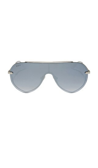 Imani Sunglasses in Silver, Grey Gradient, & Silver Flash | Revolve Clothing (Global)