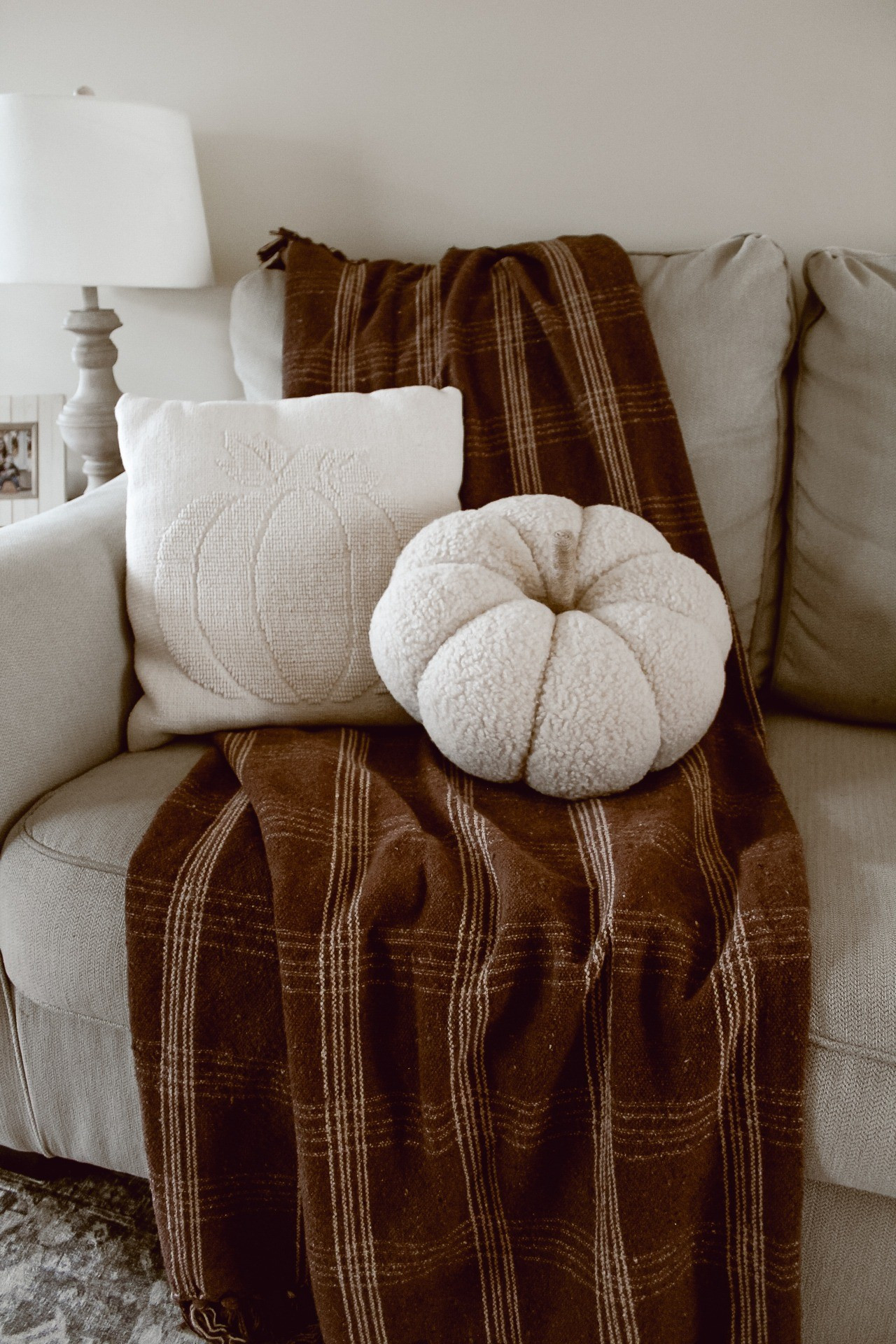 This cute pumpkin pillow and throw blanket are perfect for Fall! They are both so affordable!! Blanket is only $10! #falldecor #throwblanket #pumpkinpillow

#LTKSeasonal #LTKHome #LTKFindsUnder50