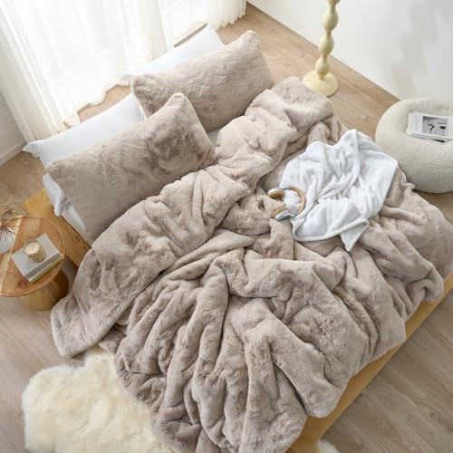 Coma Inducer Chunkiest Chunky Bunny Oversized King Comforter Set - Nashville Nights | Amazon (US)