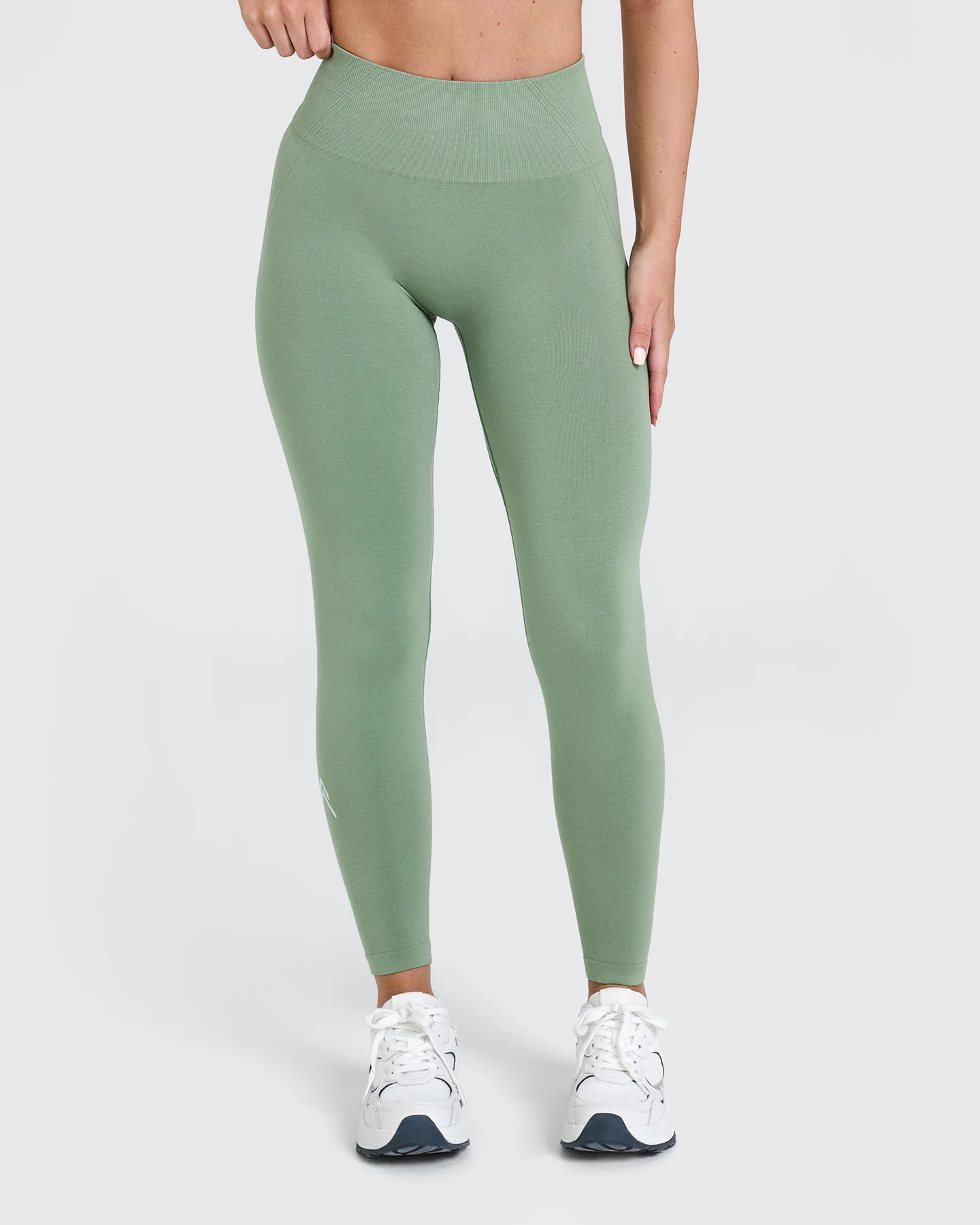 Effortless Seamless Leggings 
 Sage | Oner Active (UK / US)