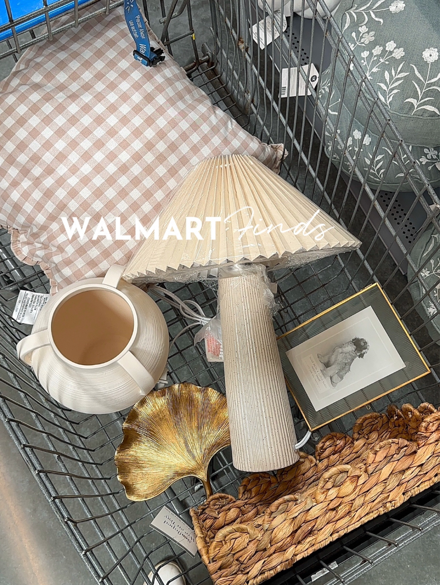 Aesthetic Walmart decor 🌸

#LTKSeasonal #LTKHome #LTKFindsUnder50