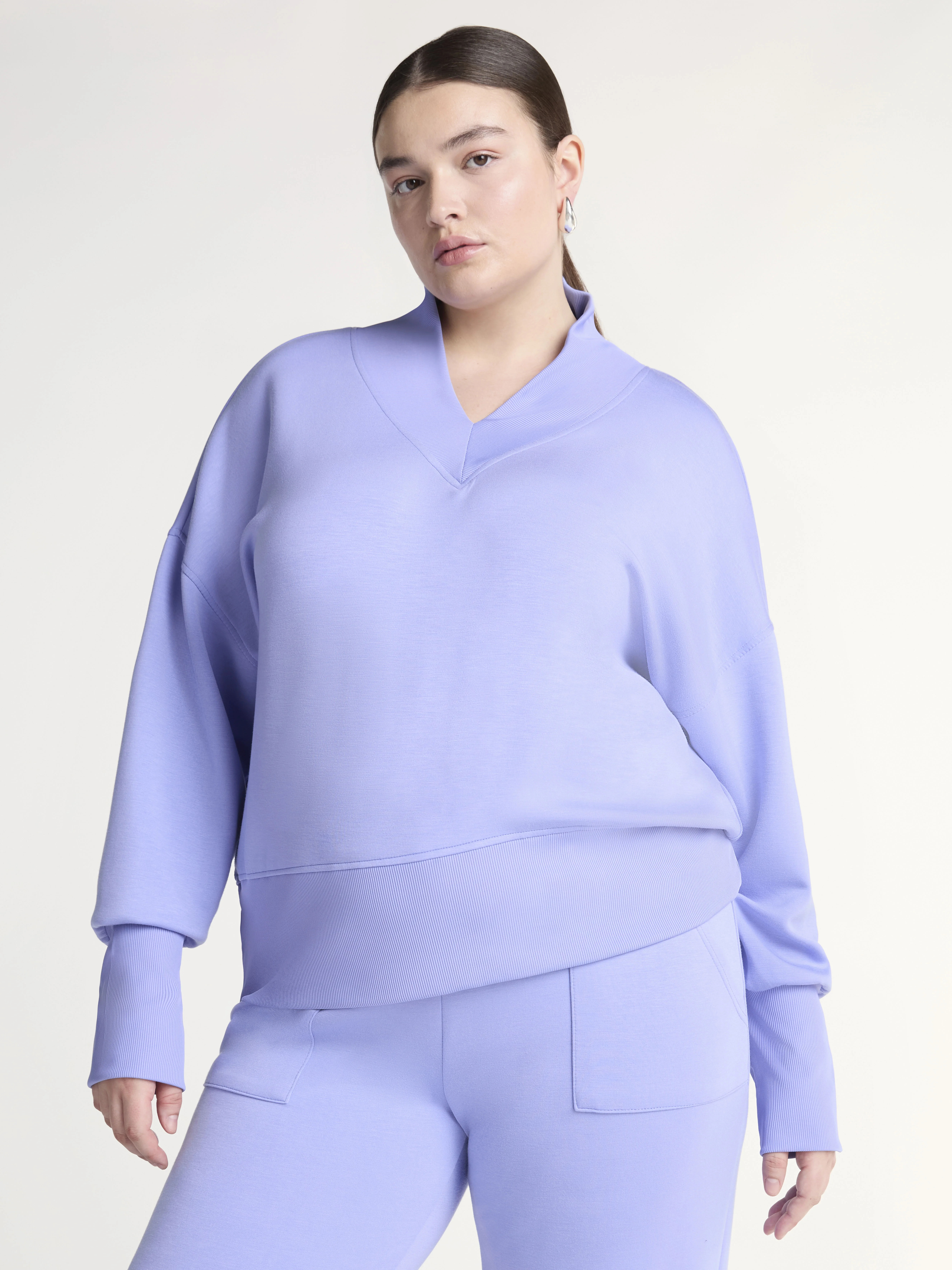 Scoop Women's and Women's Plus Ultimate ScubaKnit V-Neck Sweatshirt, Sizes XS-4X | Walmart (US)