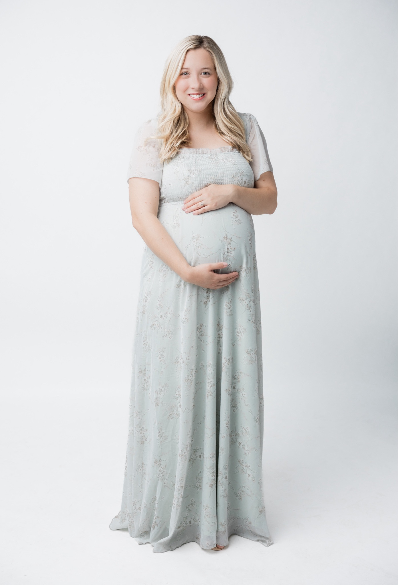 Maternity Photoshoot dress 

#LTKStyleTip #LTKBump #LTKBaby