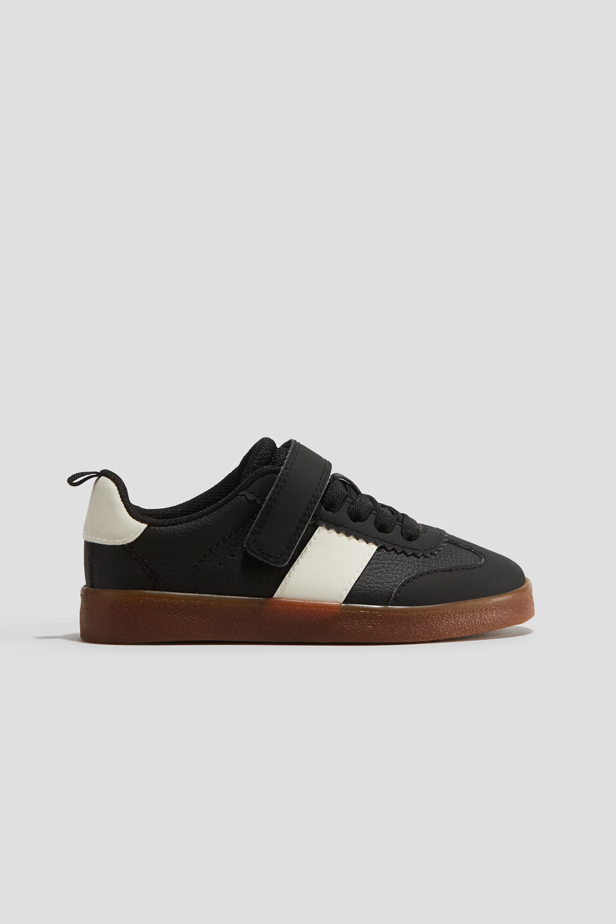 Sneakers | H&M (US + CA)