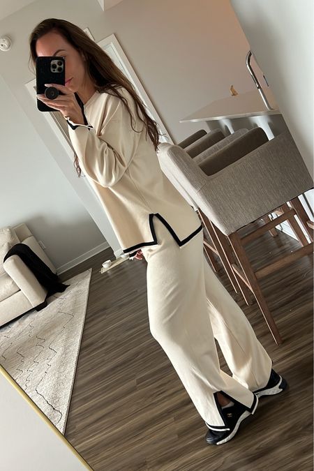 The best lounge set from Amazon. It’s amazing quality, soft, and comes in a bunch of colors. 

Amazon fashion, Amazon finds, airport attire, loungewear, elegant fashion 

#LTKstyletip #LTKfindsunder50
