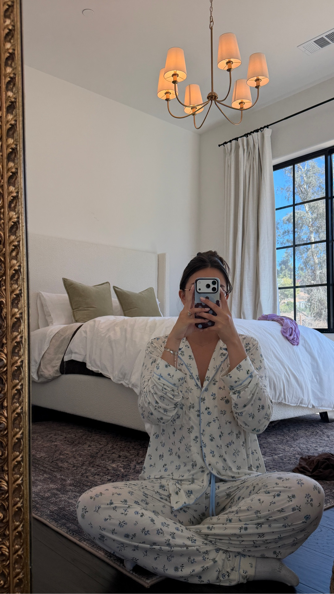 My FAVORITE gap pajamas are on sale right now for 50% off!!! They’re so good, I had to get two pairs! I sized up to size L in the top and M in the bottoms for an oversized fit! 

These are great to buy for yourself and also make such a GREAT gift I promise you or whoever you buy them for will LOVE them! 

#pajamas #loungewear #favoritepajamas #cozypajamas #homebody #pjs #cozypjs 

#LTKHome #LTKGiftGuide #LTKFindsUnder50