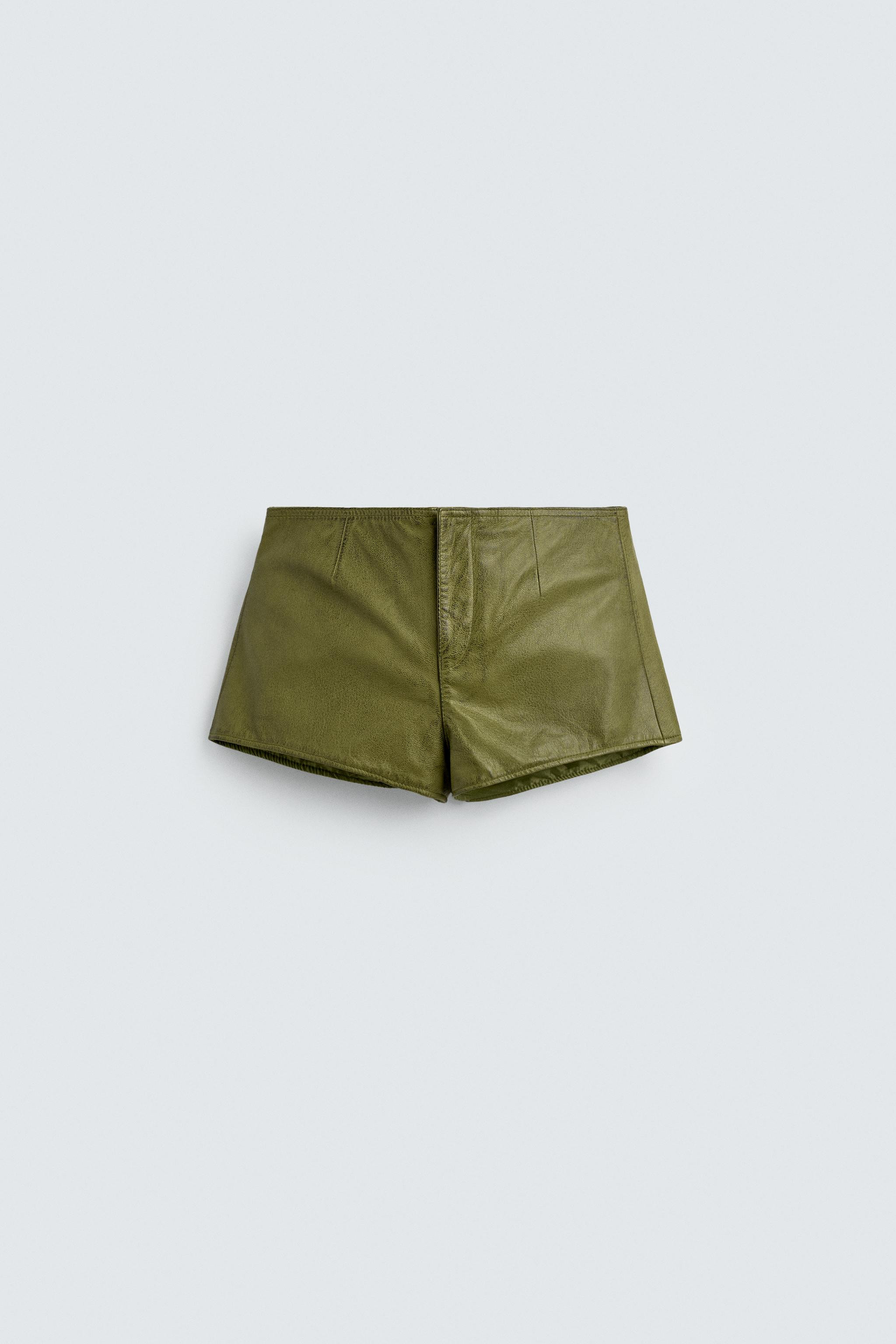LEATHER SHORTS HARRY LAMBERT FOR ZARA X DISNEY | Zara UK