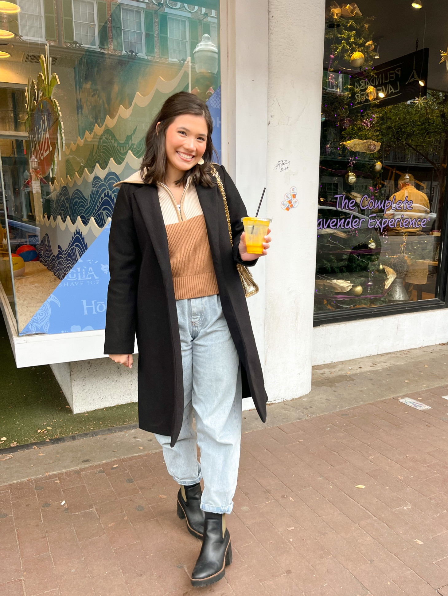 Comfy fun outfit while shopping in Savannah!!🛍️💕

This was my first time in Savannah, Georgia and I absolutely LOVED it!! The city is so cute with so many amazing shops, restaurants, cafes, parks, and more!! Totally recommend for a girls trip and will definitely be back another time!!

#girlstrip #shopping #comfyoutfit #winteroutfit #renttherunway #blackcoat #coat #boots #savannah

#LTKSeasonal #LTKworkwear #LTKtravel