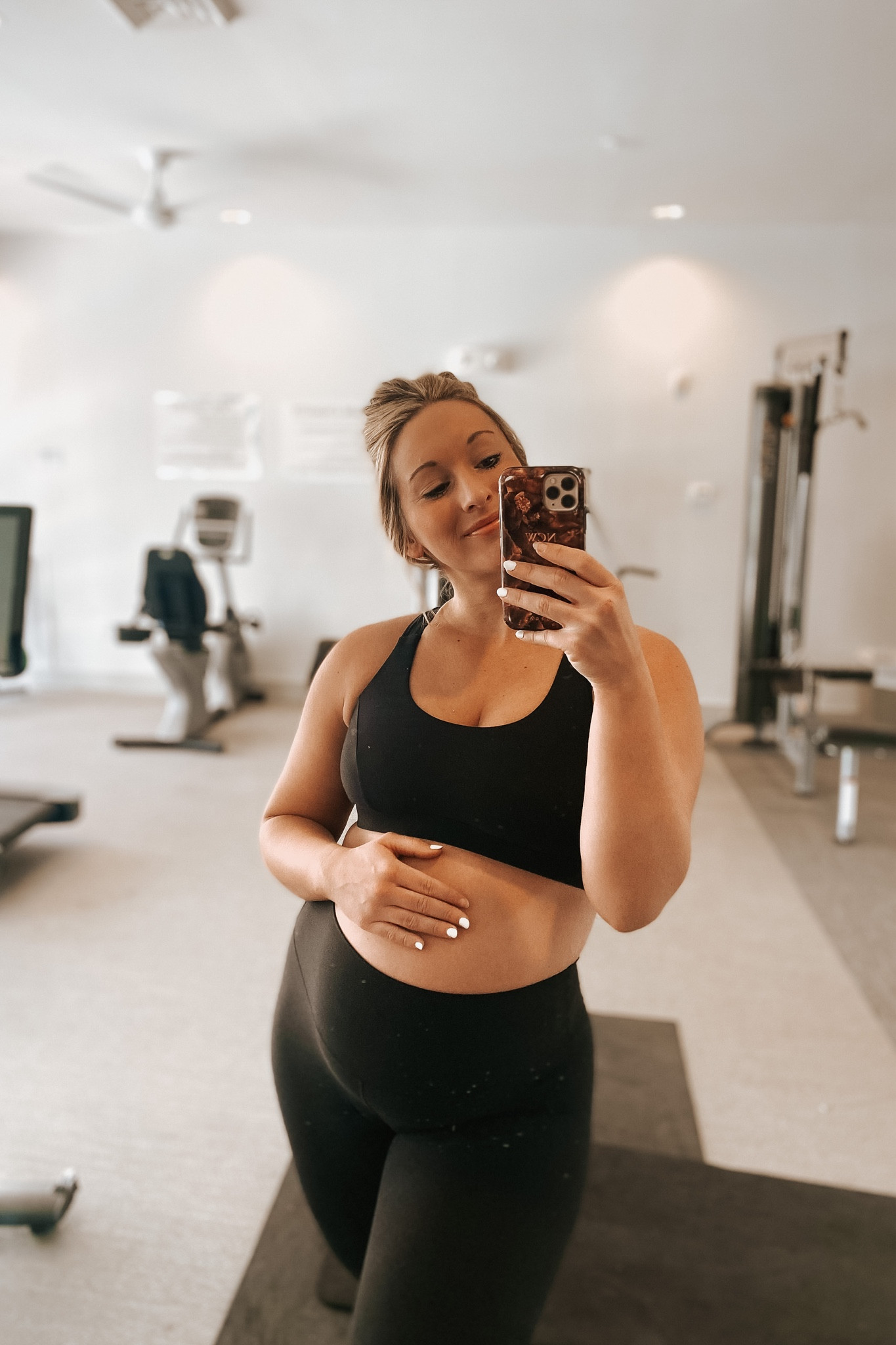 Amazon bump friendly but non maternity activewear. 

Leggings in M
Bra in L 

#LTKfit #LTKbump #LTKunder50