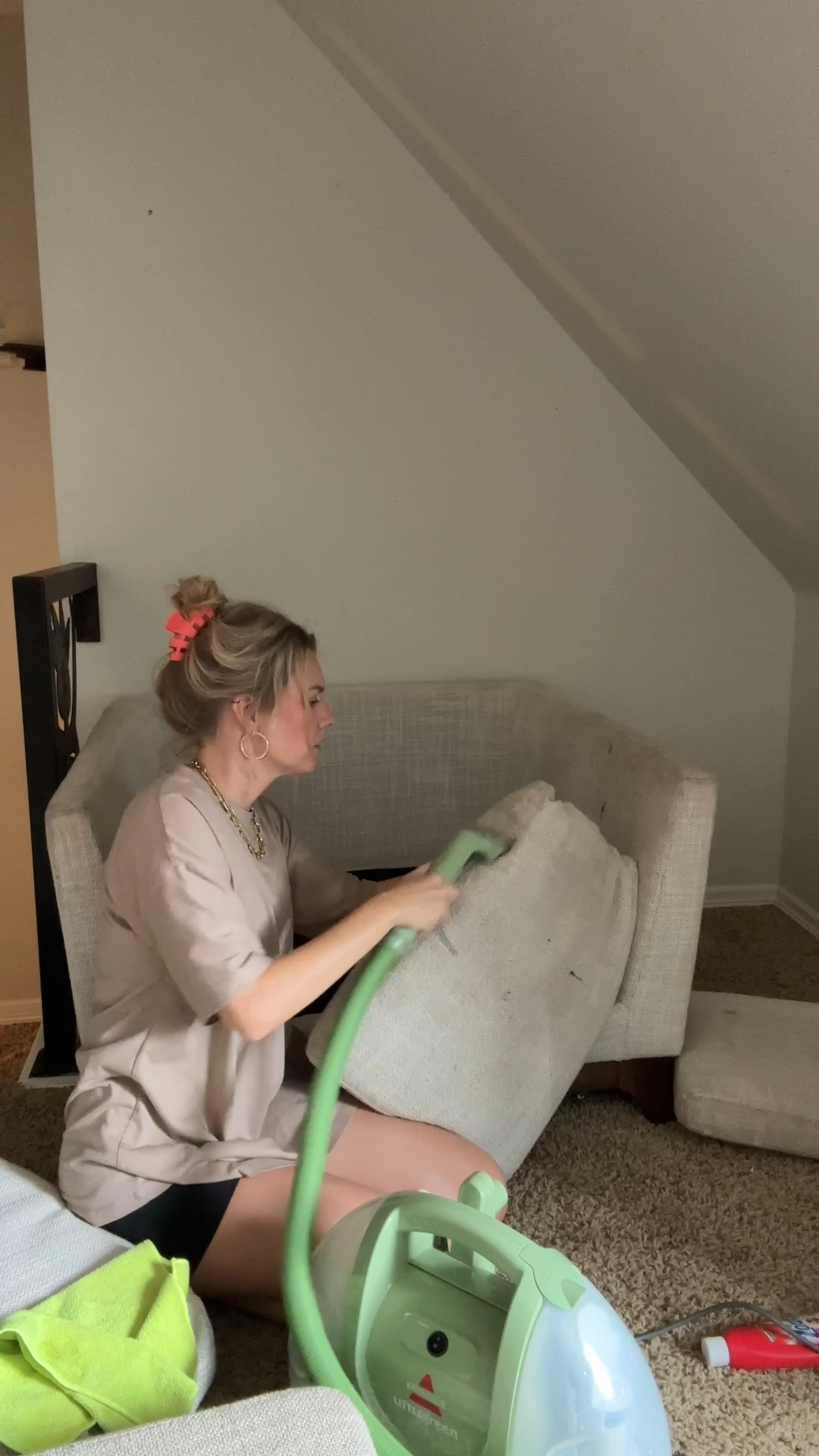 MOM HACK: the morning speed clean 

This simple hack to my morning routine has helped me so much with staying on top of household cleaning. It’s not a deep clean but definitely helps maintain a “status quo”.

I set a timer for anywhere from 20-60 minutes and clean as much as I can until the timer goes off. 

Thought I’d share in case this is helpful for any of yall! 

#LTKFamily #LTKVideo #LTKHome