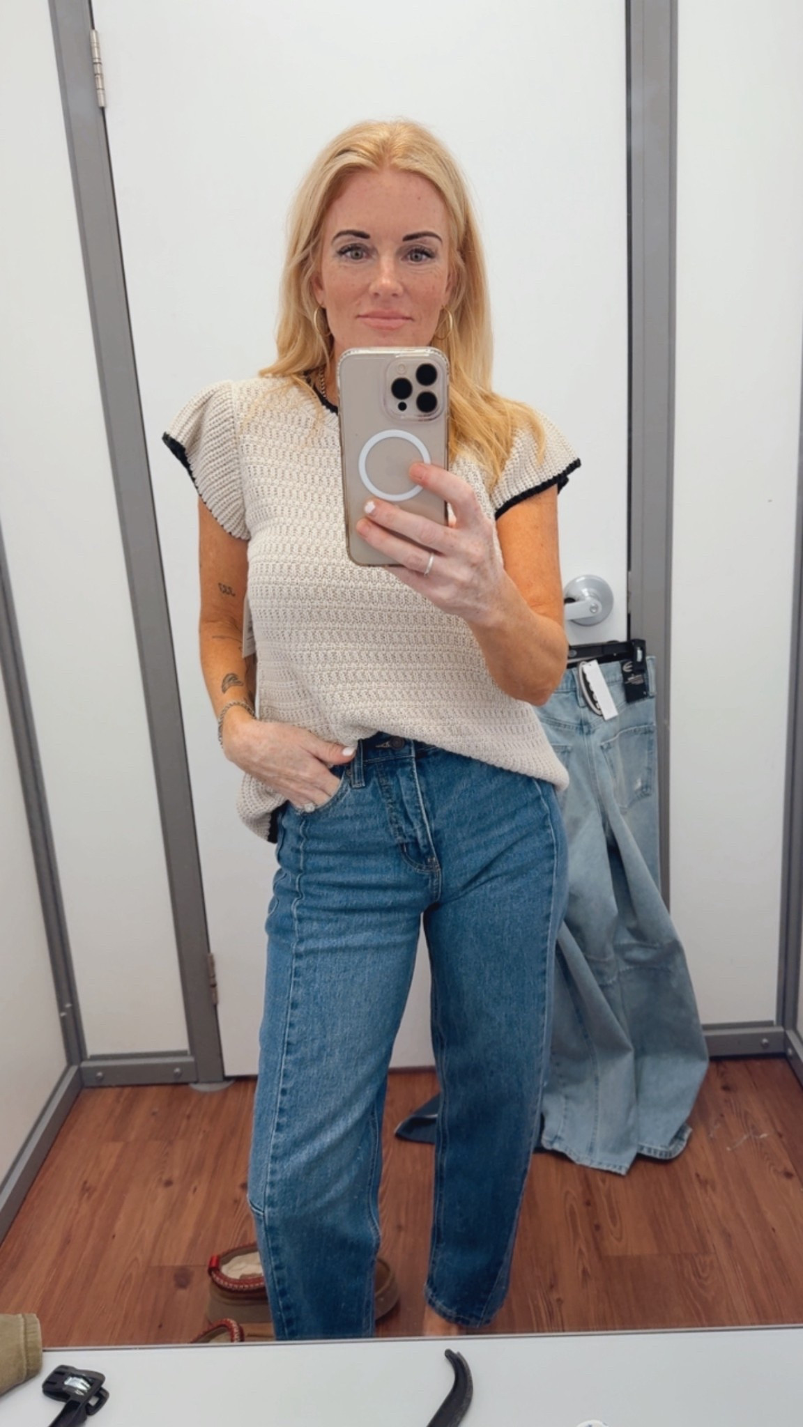 These are that pair of jeans — the kind that actually fit, feel comfortable, and go with everything. High-rise, relaxed through the leg, and structured without being stiff. Easy to dress up with a blouse or keep casual with a tee.

Affordable, flattering, and a great everyday denim.
I’m wearing my true size.
Linked here before sizes go.

Save this if you’re always hunting for good jeans.

#LTKSeasonal #LTKBeauty #LTKootd