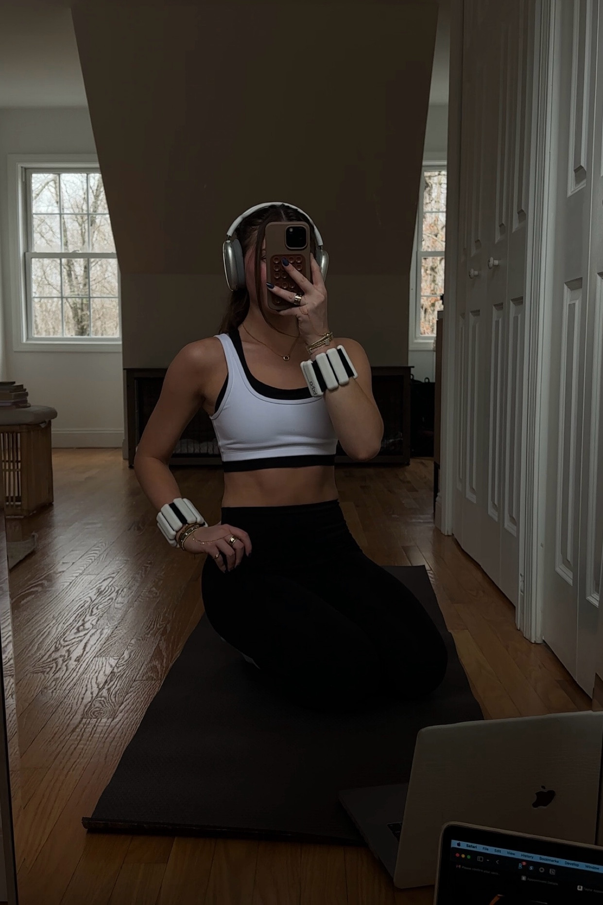 pilates fit of the day

#LTKFitness