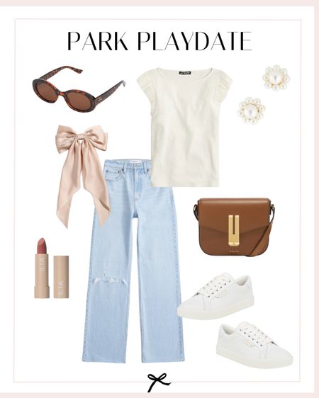This is a great park playdate outfit for this summer! Great for chasing your little ones around but still looking put together! 

#LTKstyletip #LTKSeasonal #LTKbeauty
