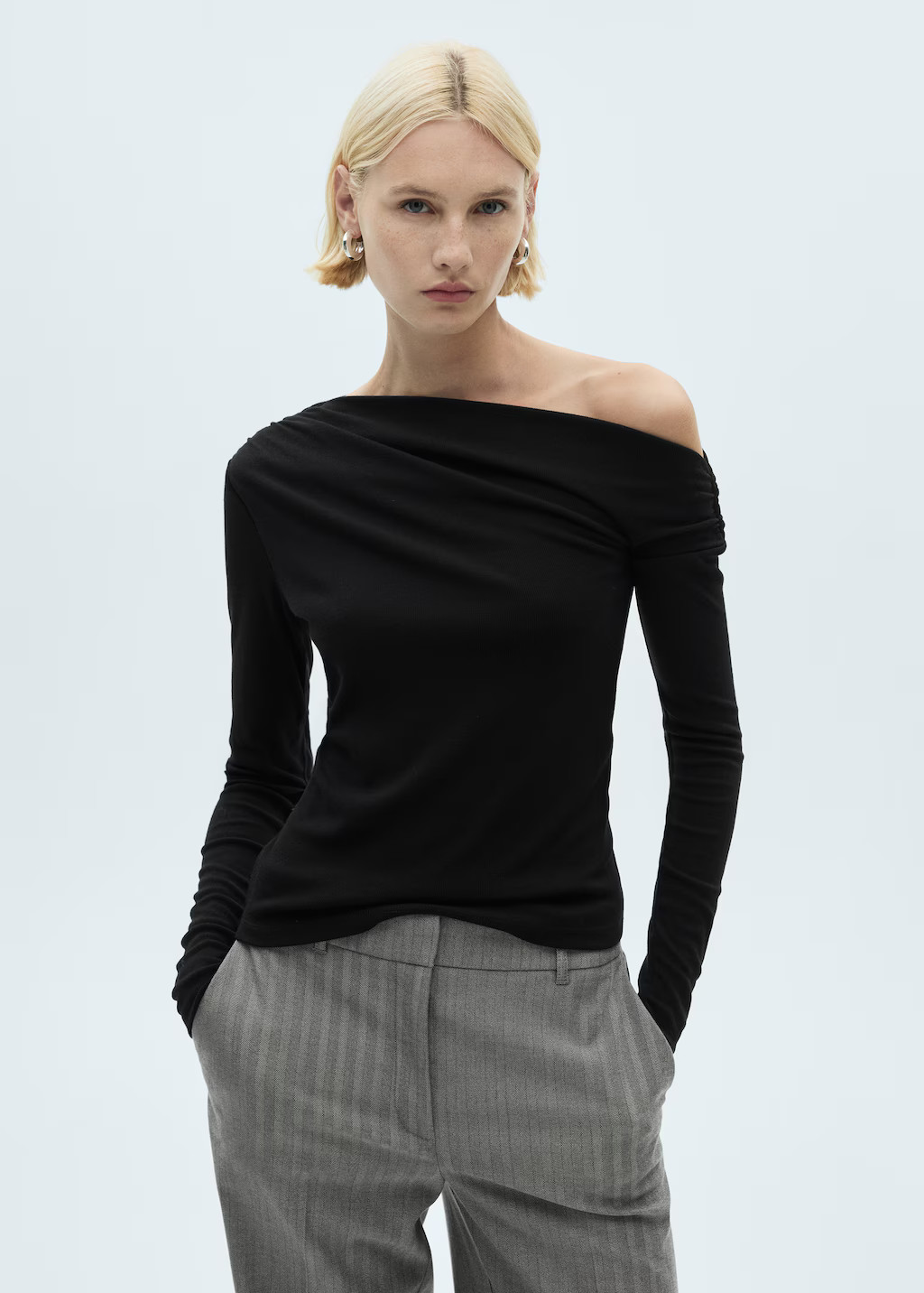 Draped asymmetrical T-shirt - Women | MANGO USA | Mango (US/MX/AU)